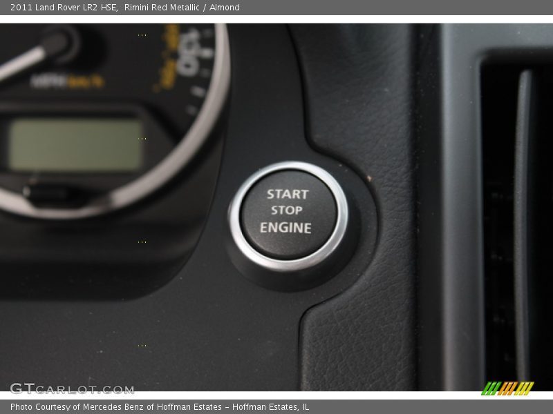 Rimini Red Metallic / Almond 2011 Land Rover LR2 HSE