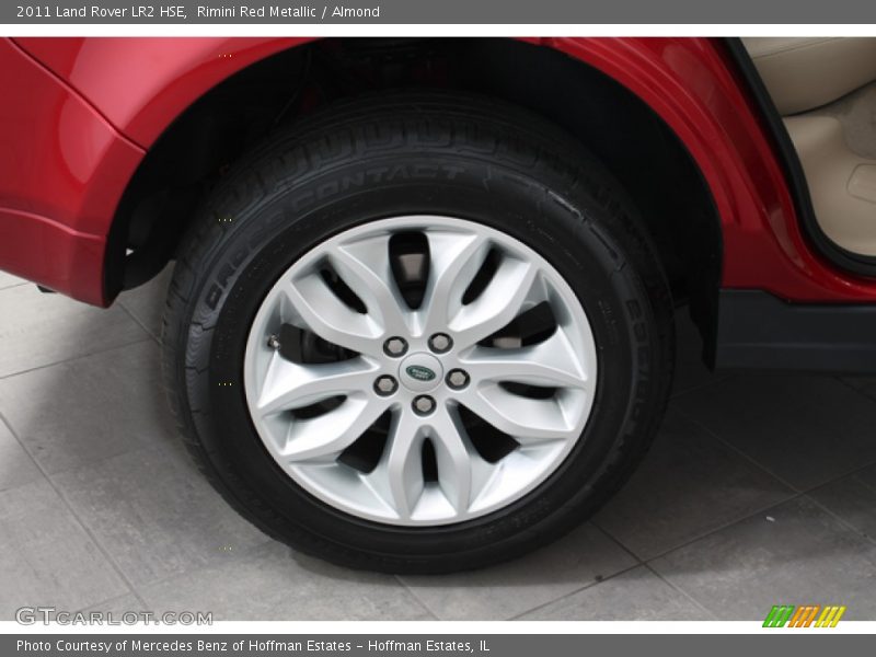 Rimini Red Metallic / Almond 2011 Land Rover LR2 HSE