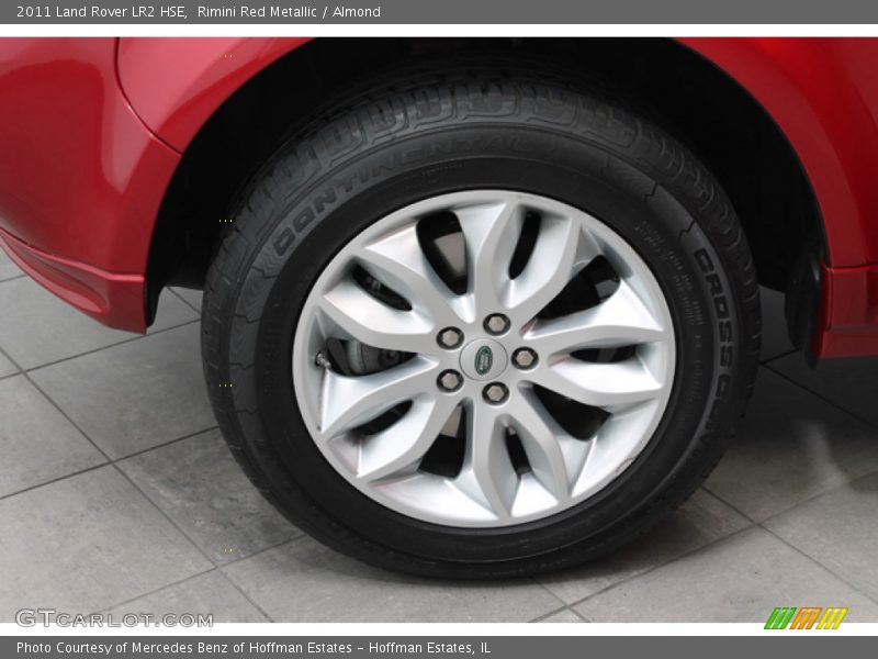 Rimini Red Metallic / Almond 2011 Land Rover LR2 HSE
