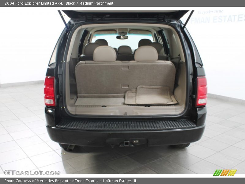 Black / Medium Parchment 2004 Ford Explorer Limited 4x4