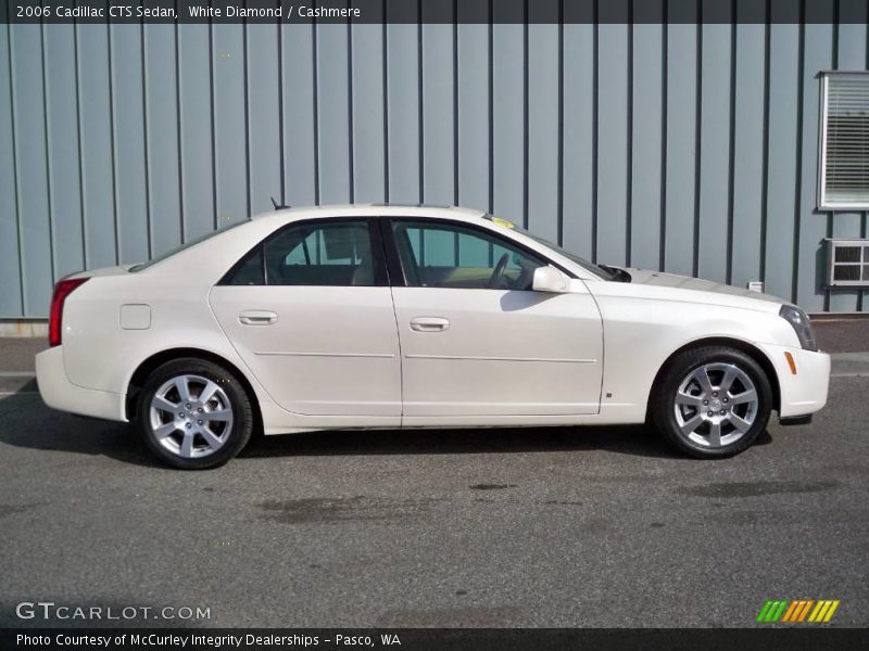 White Diamond / Cashmere 2006 Cadillac CTS Sedan