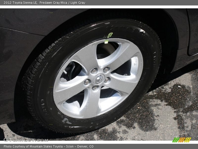 Predawn Gray Mica / Light Gray 2012 Toyota Sienna LE