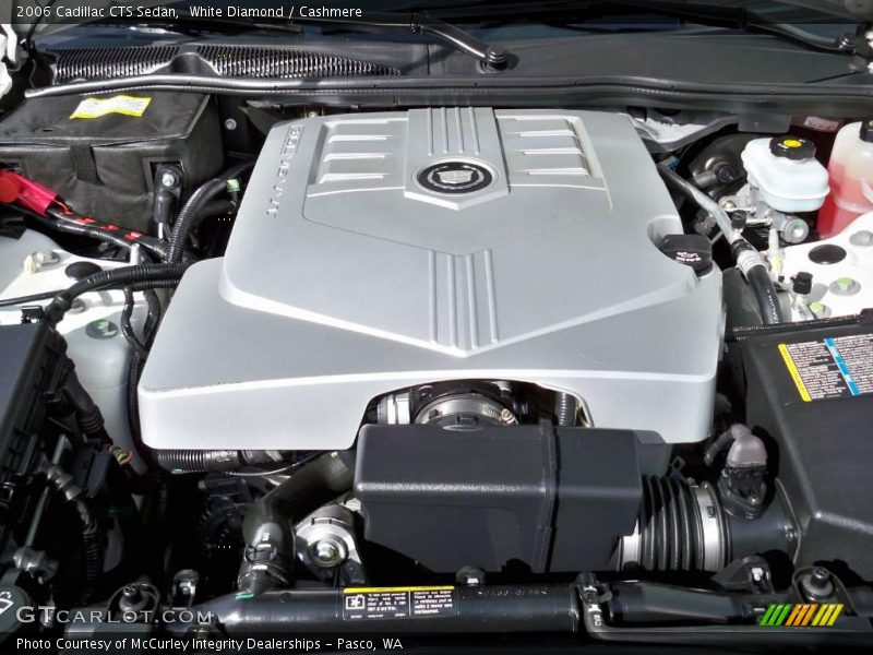 White Diamond / Cashmere 2006 Cadillac CTS Sedan