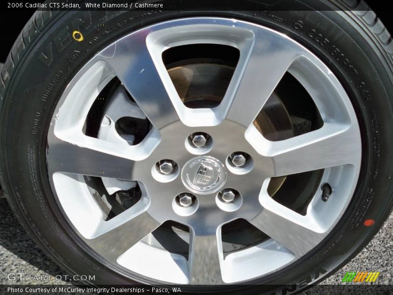 White Diamond / Cashmere 2006 Cadillac CTS Sedan