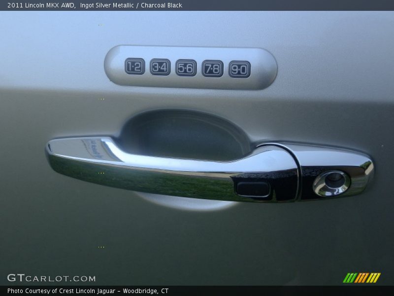 Ingot Silver Metallic / Charcoal Black 2011 Lincoln MKX AWD