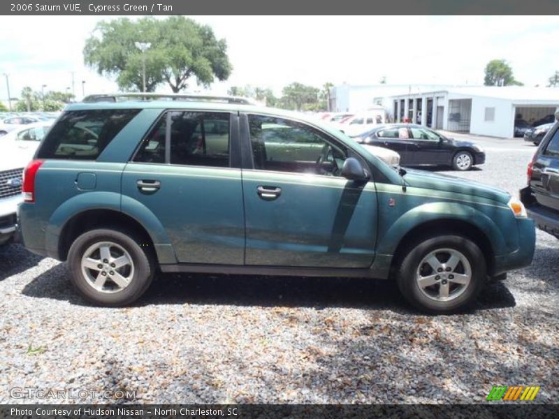 Cypress Green / Tan 2006 Saturn VUE