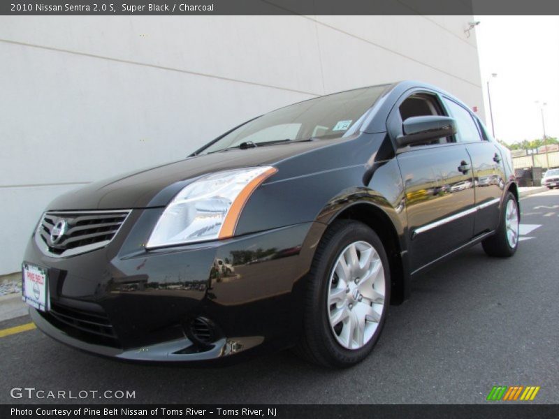 Super Black / Charcoal 2010 Nissan Sentra 2.0 S