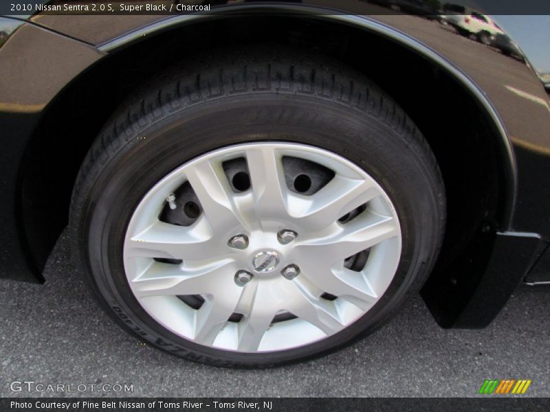 Super Black / Charcoal 2010 Nissan Sentra 2.0 S