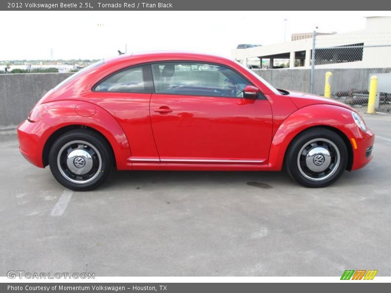 Tornado Red / Titan Black 2012 Volkswagen Beetle 2.5L