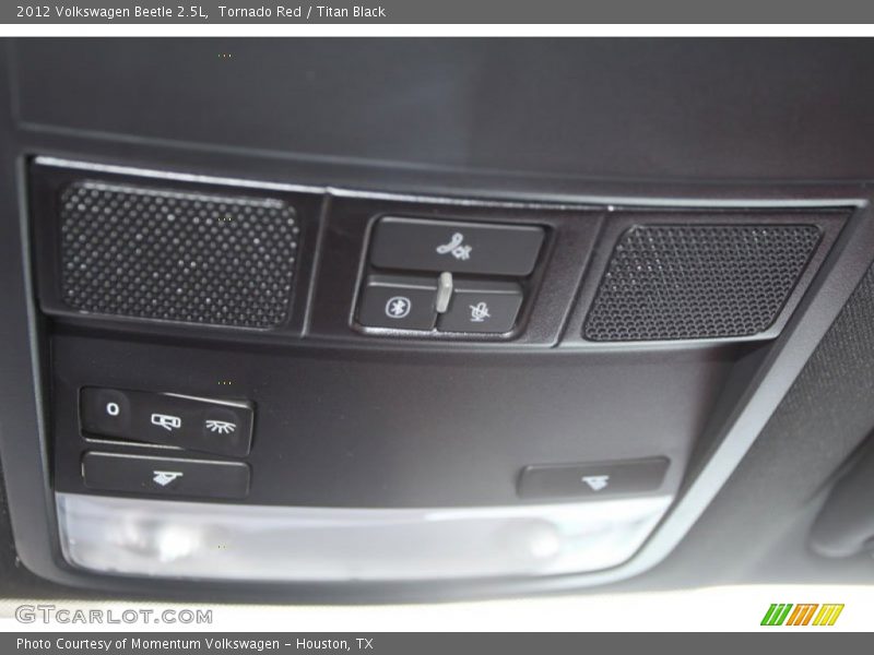 Tornado Red / Titan Black 2012 Volkswagen Beetle 2.5L