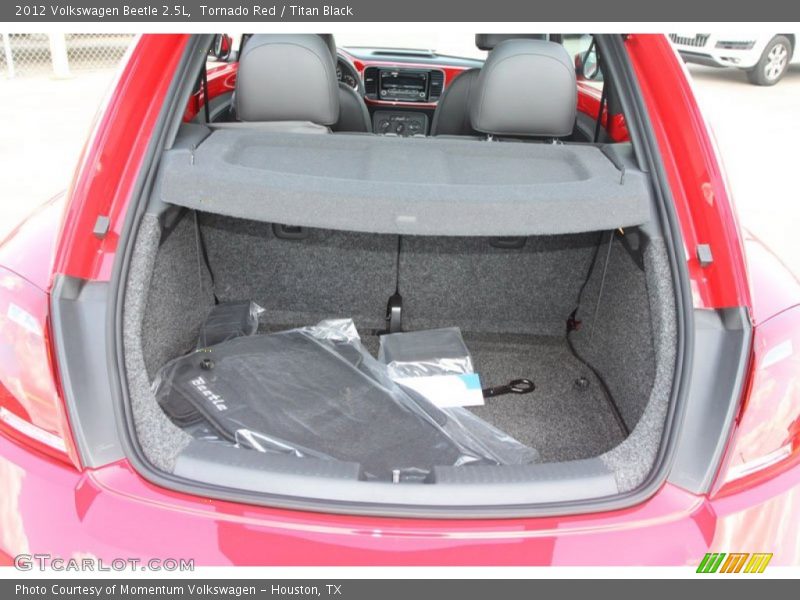 Tornado Red / Titan Black 2012 Volkswagen Beetle 2.5L