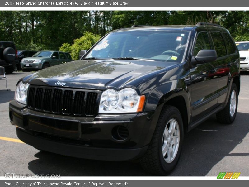 Black / Medium Slate Gray 2007 Jeep Grand Cherokee Laredo 4x4