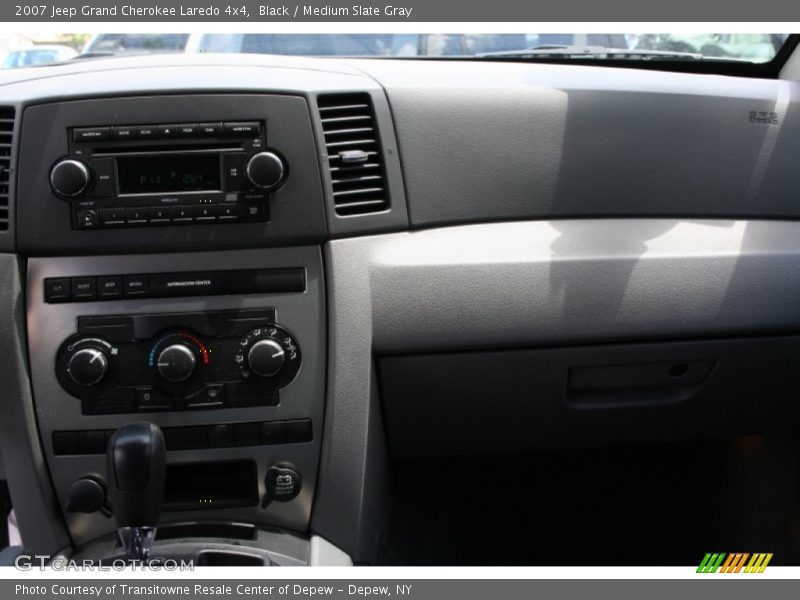 Black / Medium Slate Gray 2007 Jeep Grand Cherokee Laredo 4x4