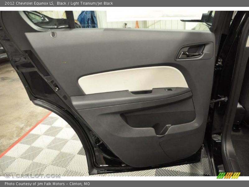 Black / Light Titanium/Jet Black 2012 Chevrolet Equinox LS
