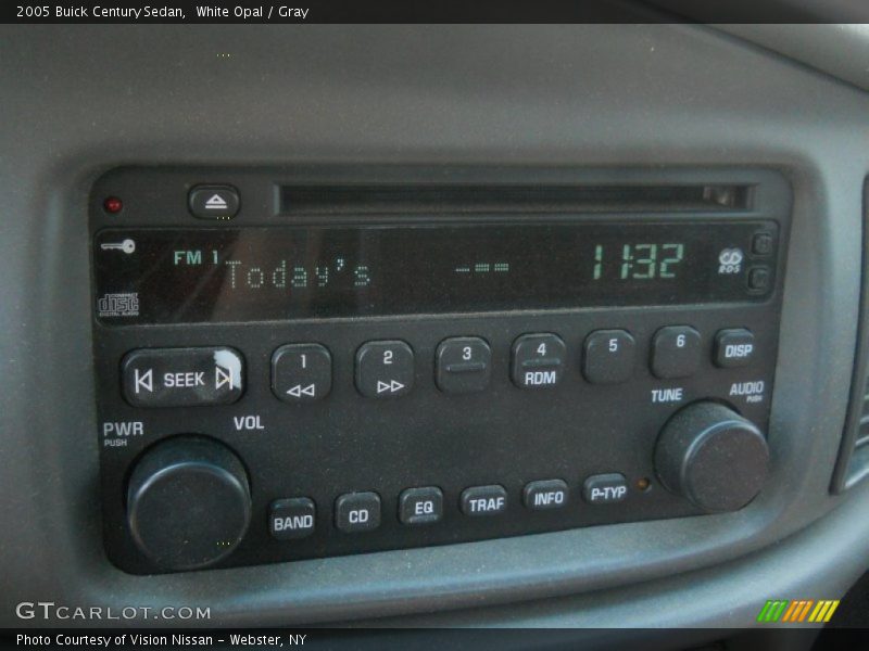 White Opal / Gray 2005 Buick Century Sedan