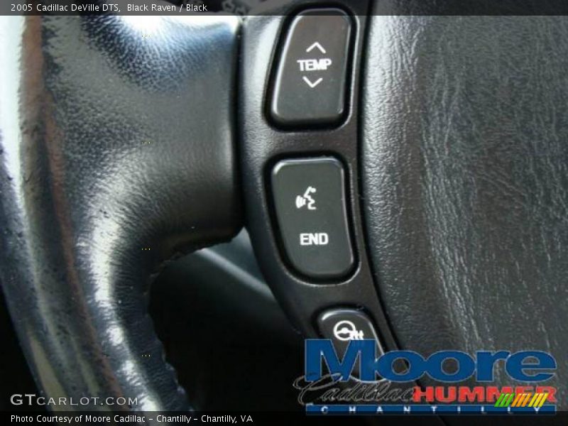 Black Raven / Black 2005 Cadillac DeVille DTS