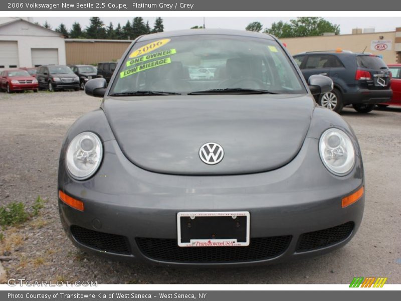 Platinum Grey / Grey 2006 Volkswagen New Beetle 2.5 Coupe