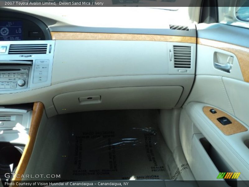 Desert Sand Mica / Ivory 2007 Toyota Avalon Limited