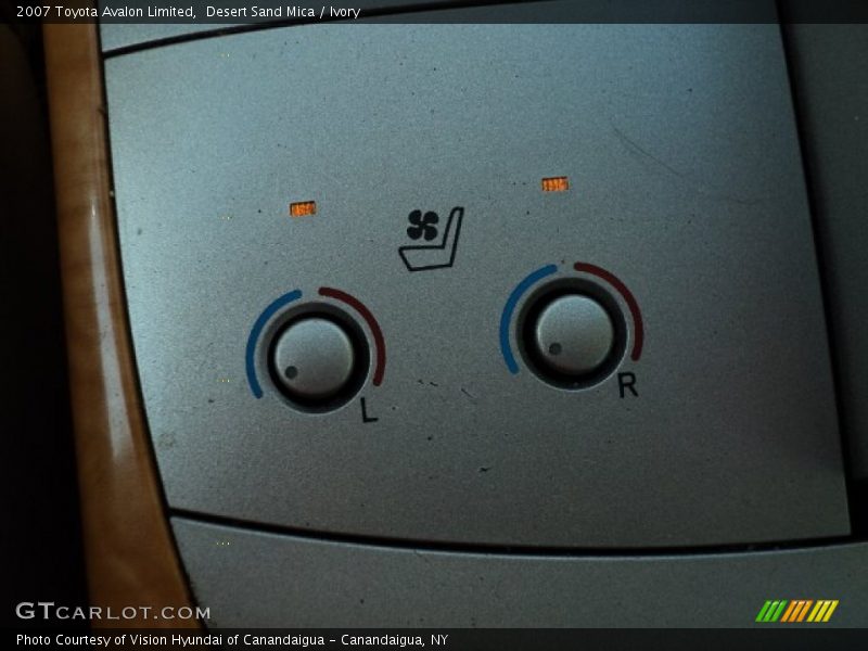 Desert Sand Mica / Ivory 2007 Toyota Avalon Limited