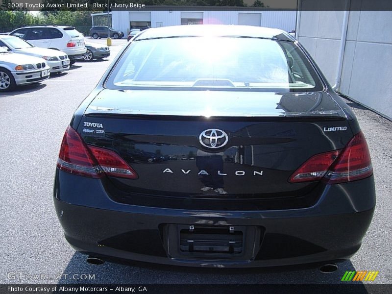 Black / Ivory Beige 2008 Toyota Avalon Limited