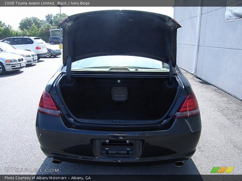 Black / Ivory Beige 2008 Toyota Avalon Limited