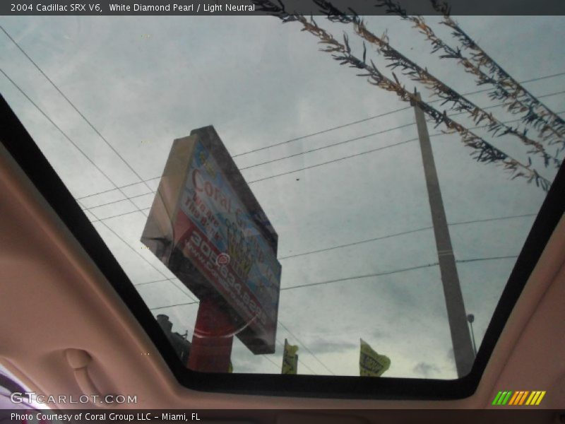 White Diamond Pearl / Light Neutral 2004 Cadillac SRX V6