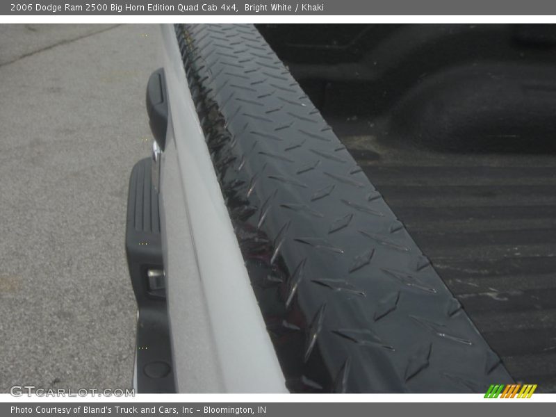Bright White / Khaki 2006 Dodge Ram 2500 Big Horn Edition Quad Cab 4x4