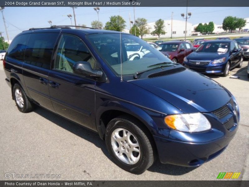 Midnight Blue Pearl / Medium Slate Gray 2004 Dodge Grand Caravan SXT