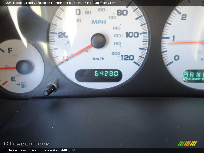 Midnight Blue Pearl / Medium Slate Gray 2004 Dodge Grand Caravan SXT