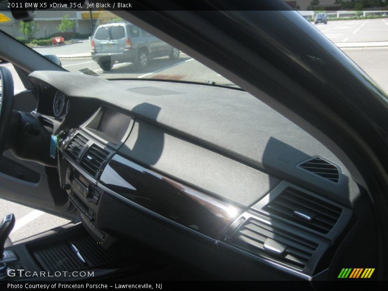 Jet Black / Black 2011 BMW X5 xDrive 35d