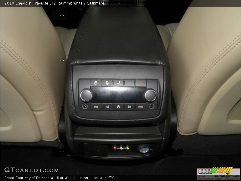 Summit White / Cashmere 2010 Chevrolet Traverse LTZ
