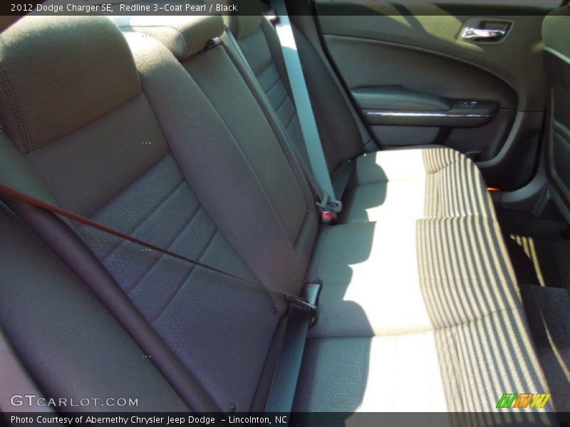 Redline 3-Coat Pearl / Black 2012 Dodge Charger SE