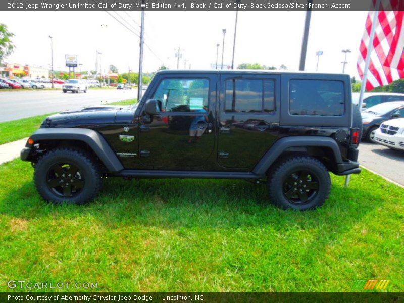 Black / Call of Duty: Black Sedosa/Silver French-Accent 2012 Jeep Wrangler Unlimited Call of Duty: MW3 Edition 4x4