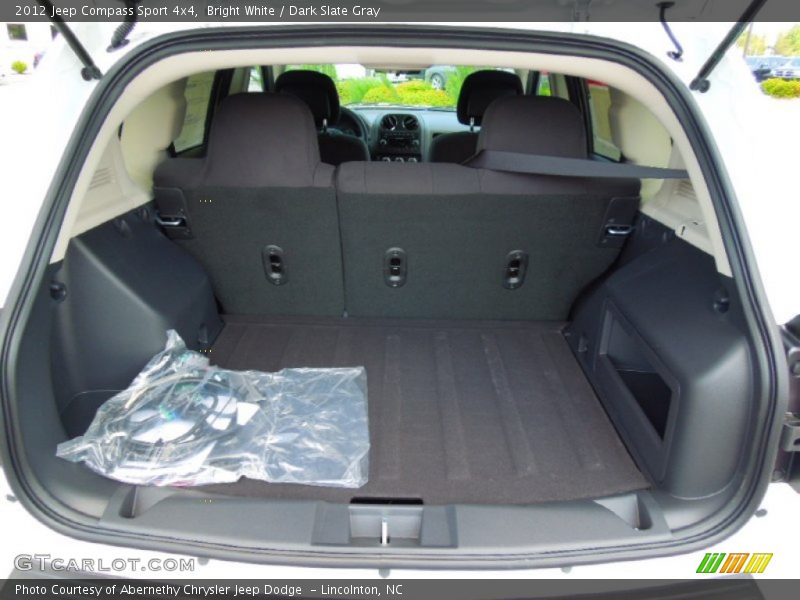 Bright White / Dark Slate Gray 2012 Jeep Compass Sport 4x4