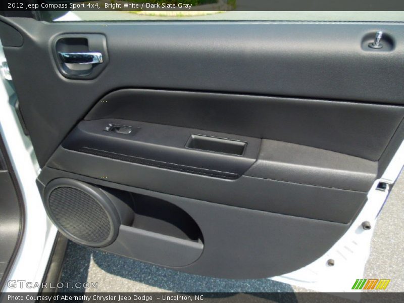 Bright White / Dark Slate Gray 2012 Jeep Compass Sport 4x4