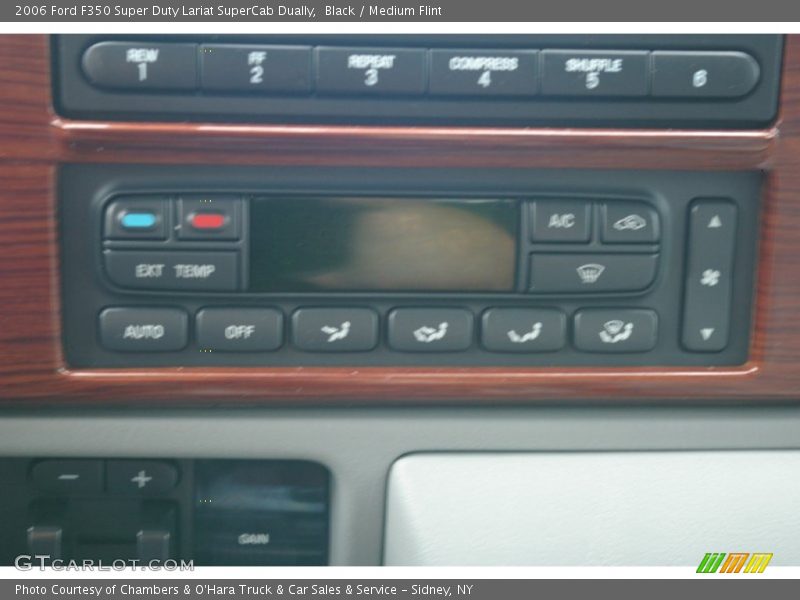 Black / Medium Flint 2006 Ford F350 Super Duty Lariat SuperCab Dually