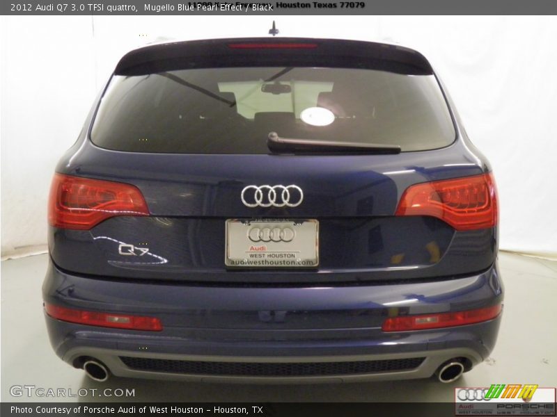 Mugello Blue Pearl Effect / Black 2012 Audi Q7 3.0 TFSI quattro