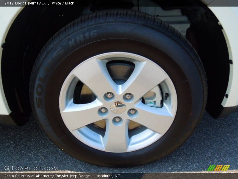 White / Black 2012 Dodge Journey SXT