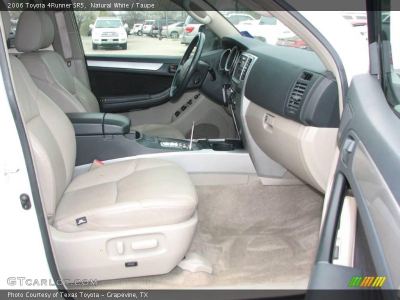 Natural White / Taupe 2006 Toyota 4Runner SR5
