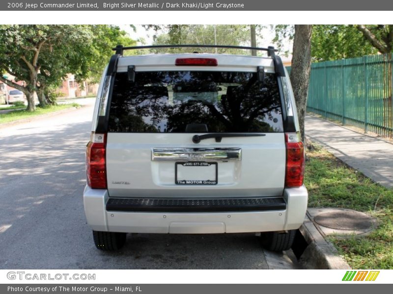 Bright Silver Metallic / Dark Khaki/Light Graystone 2006 Jeep Commander Limited