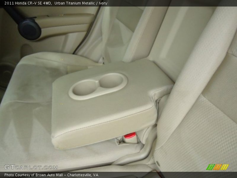 Urban Titanium Metallic / Ivory 2011 Honda CR-V SE 4WD
