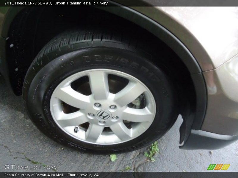 Urban Titanium Metallic / Ivory 2011 Honda CR-V SE 4WD