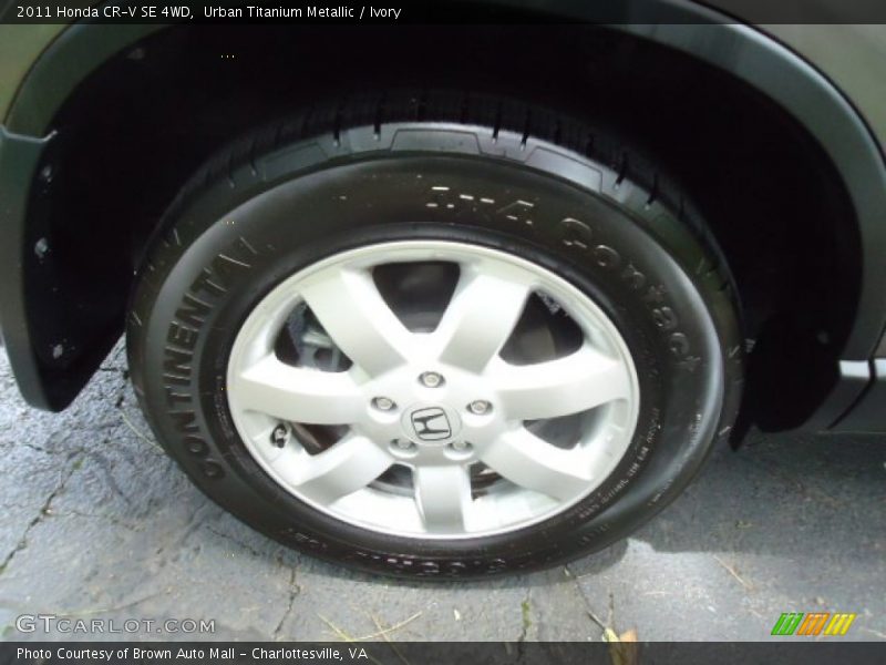 Urban Titanium Metallic / Ivory 2011 Honda CR-V SE 4WD