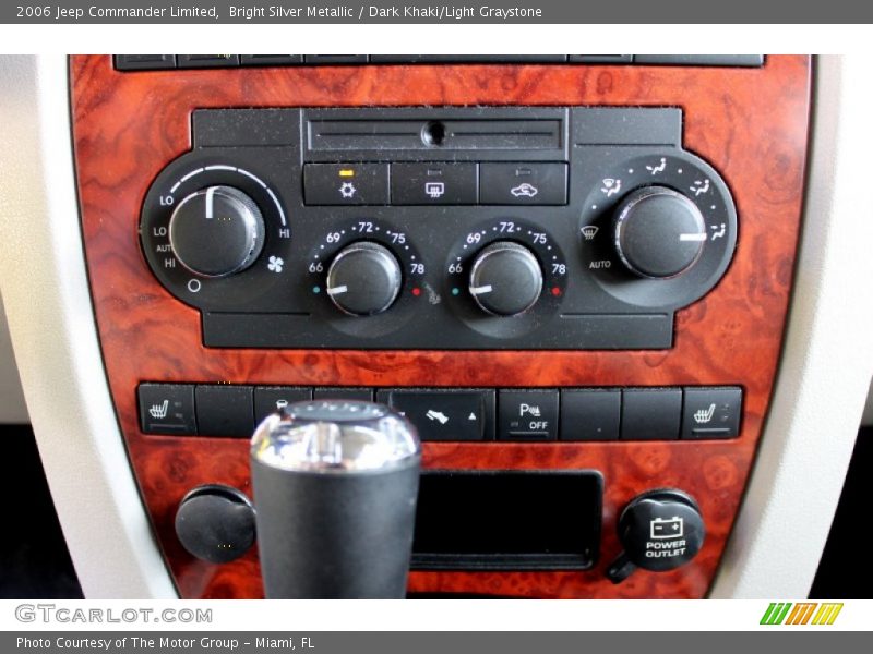 Bright Silver Metallic / Dark Khaki/Light Graystone 2006 Jeep Commander Limited