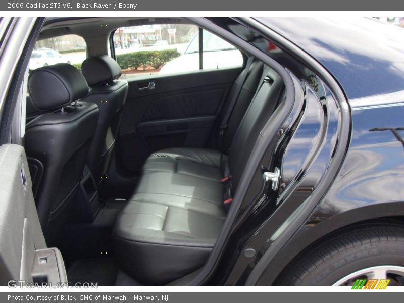 Black Raven / Ebony 2006 Cadillac STS V6