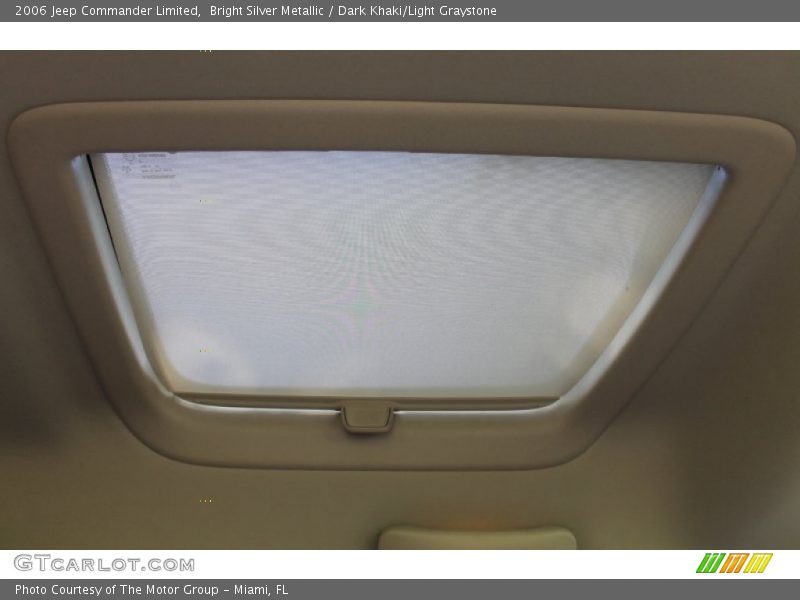 Bright Silver Metallic / Dark Khaki/Light Graystone 2006 Jeep Commander Limited