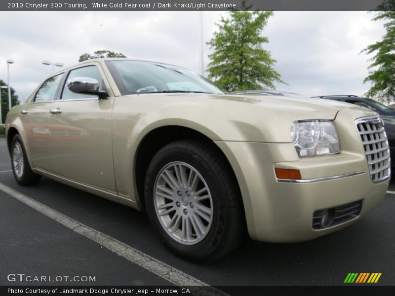 White Gold Pearlcoat / Dark Khaki/Light Graystone 2010 Chrysler 300 Touring