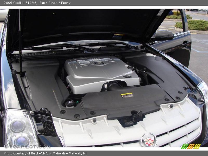 Black Raven / Ebony 2006 Cadillac STS V6