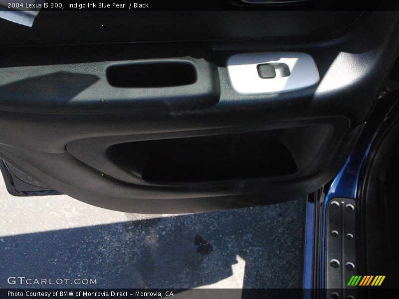 Indigo Ink Blue Pearl / Black 2004 Lexus IS 300