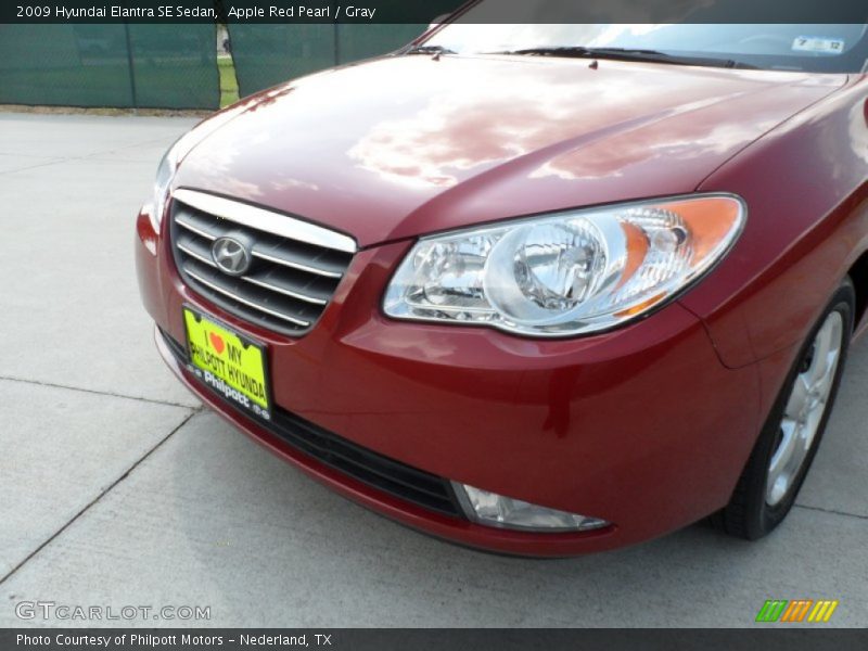 Apple Red Pearl / Gray 2009 Hyundai Elantra SE Sedan